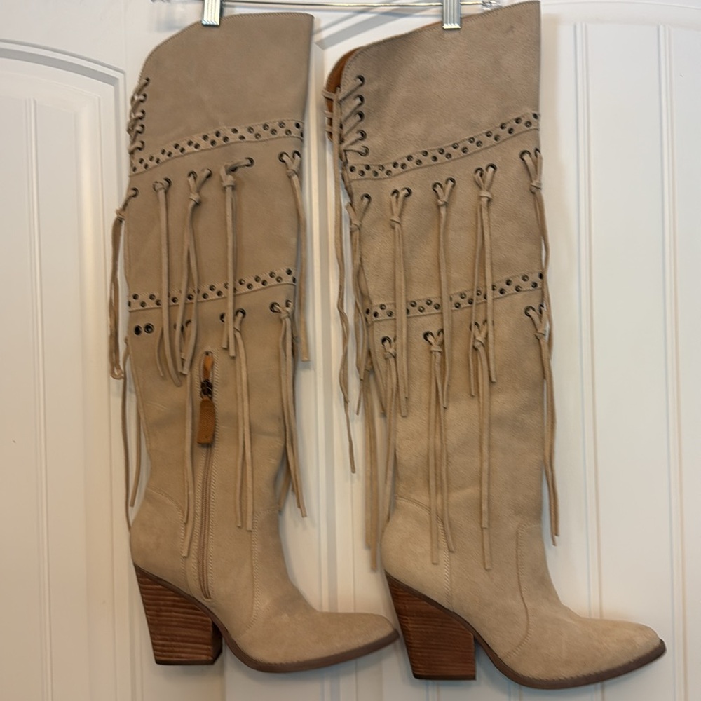 Dingo (witchy woman)Tan Suede Fringe over the knee Boots sz 9 - Picture 5 of 8